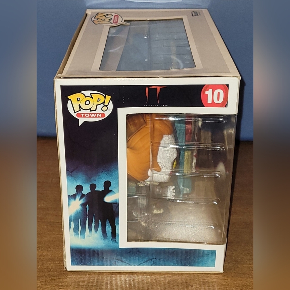 Funko Pop Towns-Demonic Pennywise+Funhouse - Picture 6 of 12